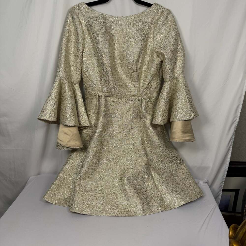 Belle Badgley Mischka Gold Metallic Bell Sleeve Jacquard Mini Dress